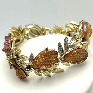 CORO Waffle Berry Bracelet